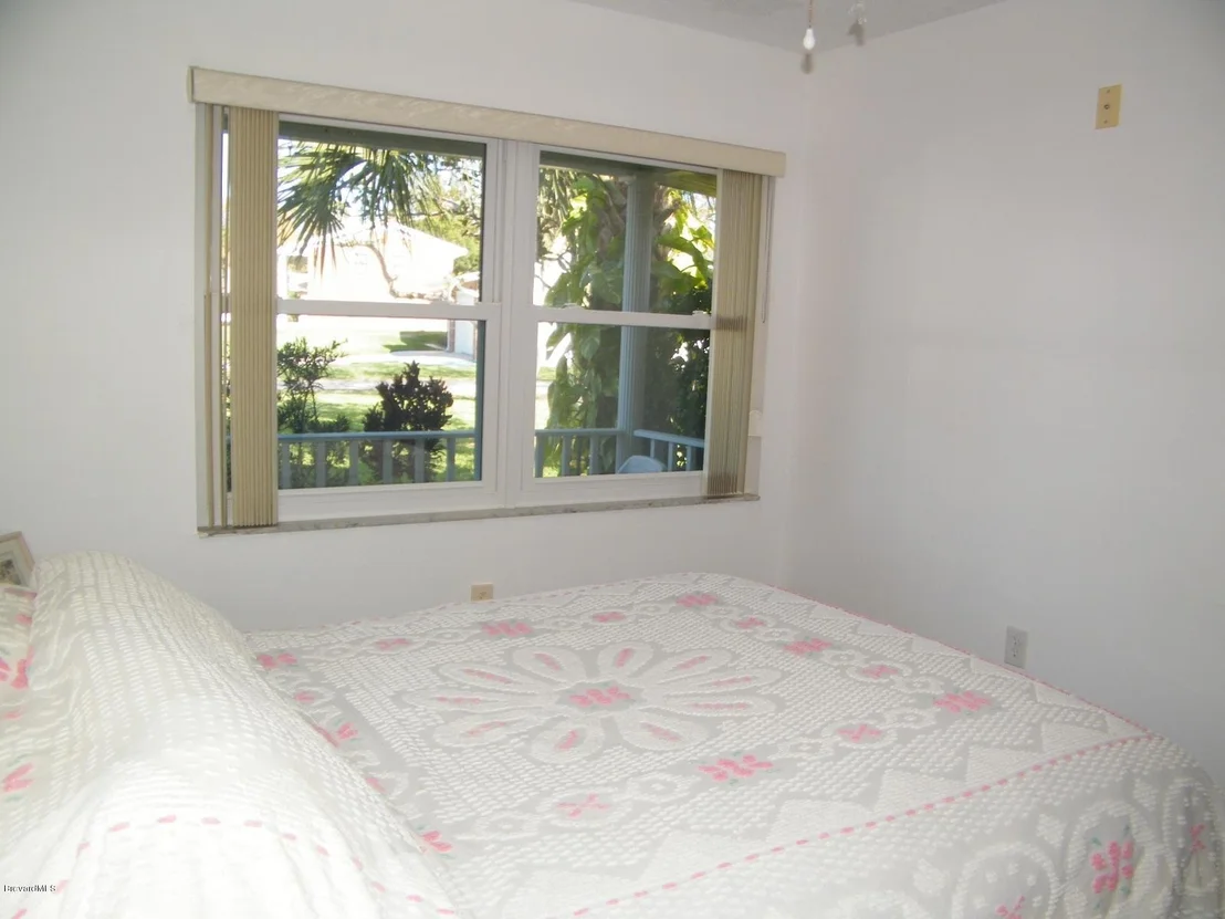 Photo of 1665 Leach Circle