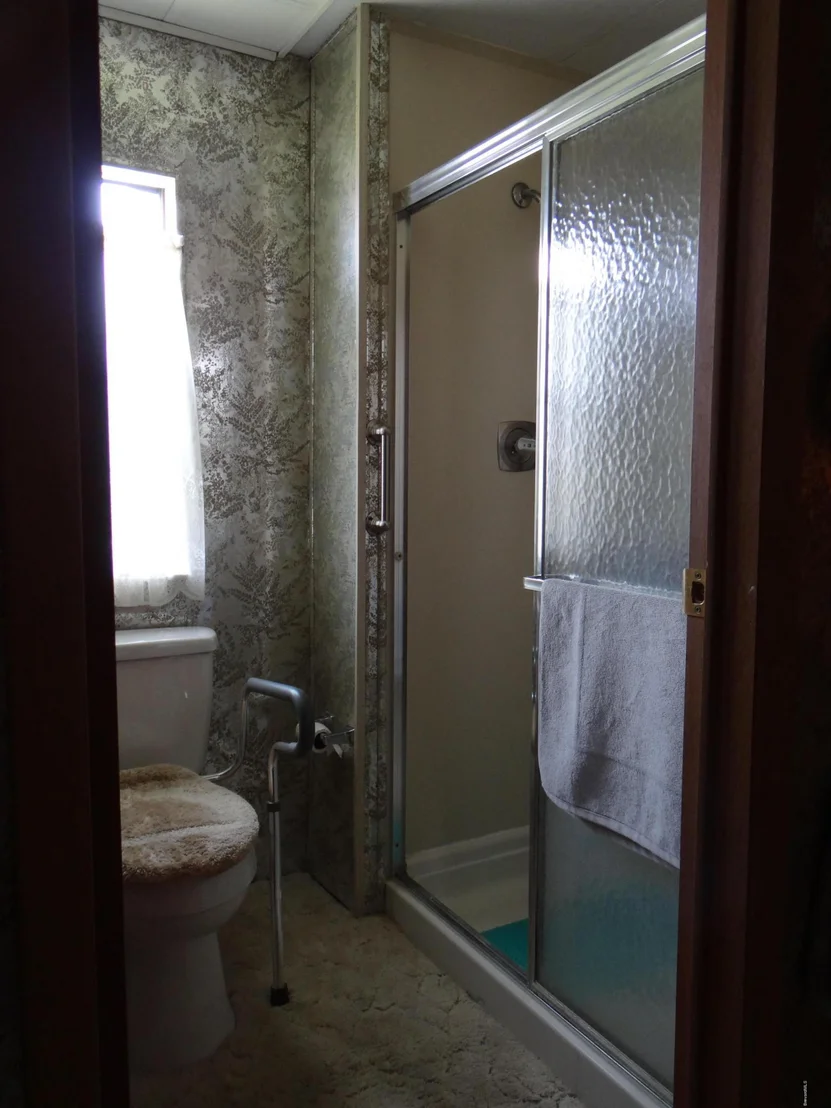 Photo of 527 Lee Court