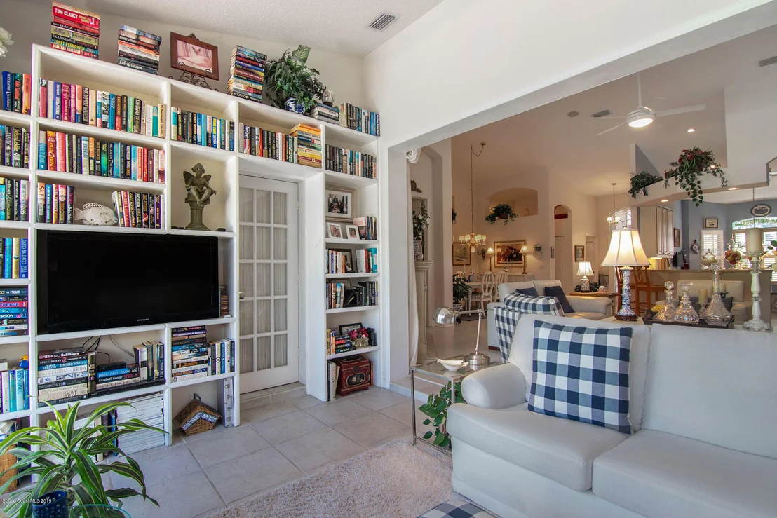 Photo of 960 Wimbledon Drive