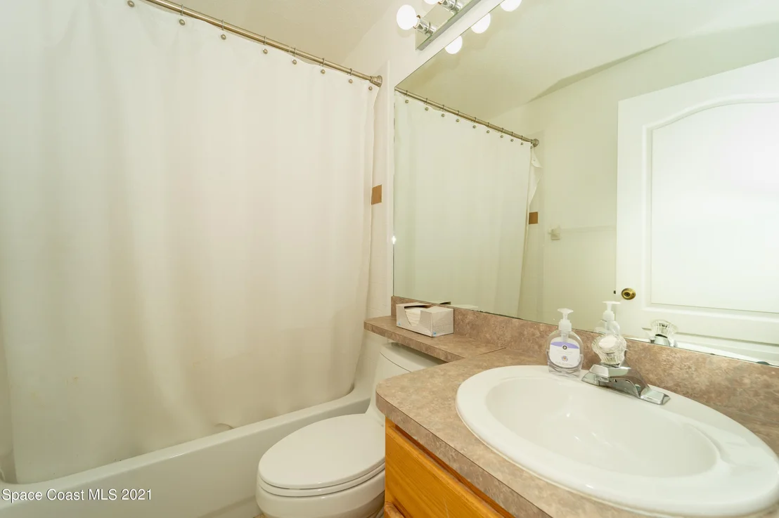 Photo of 2100 Spring Creek Circle NE