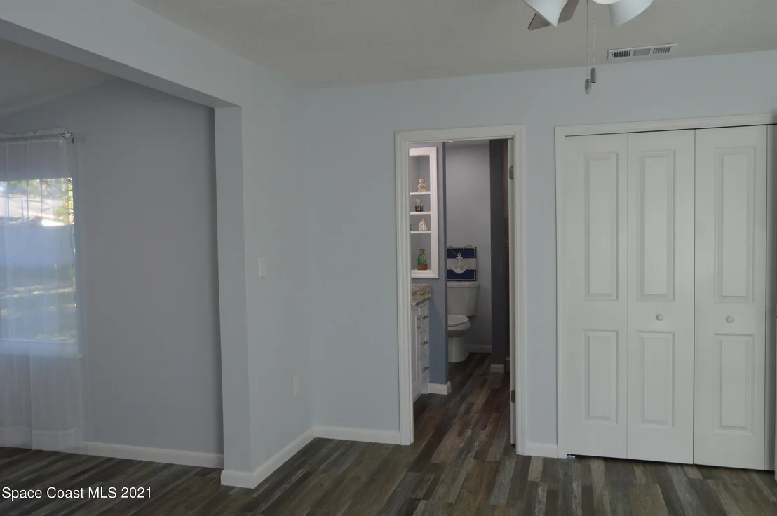Photo of 2042 Doyle Drive