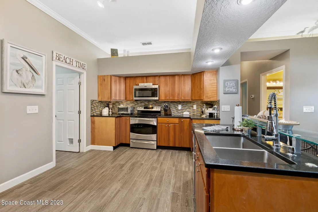 Photo of 6160 Half Moon Drive