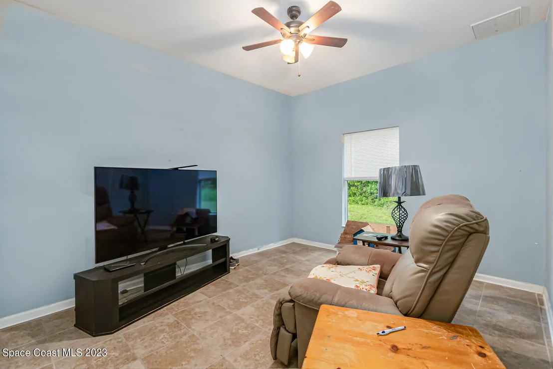 Photo of 2848 Basil Avenue