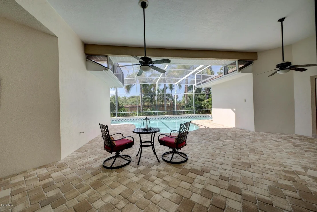 Photo of 812 Sanderling Drive