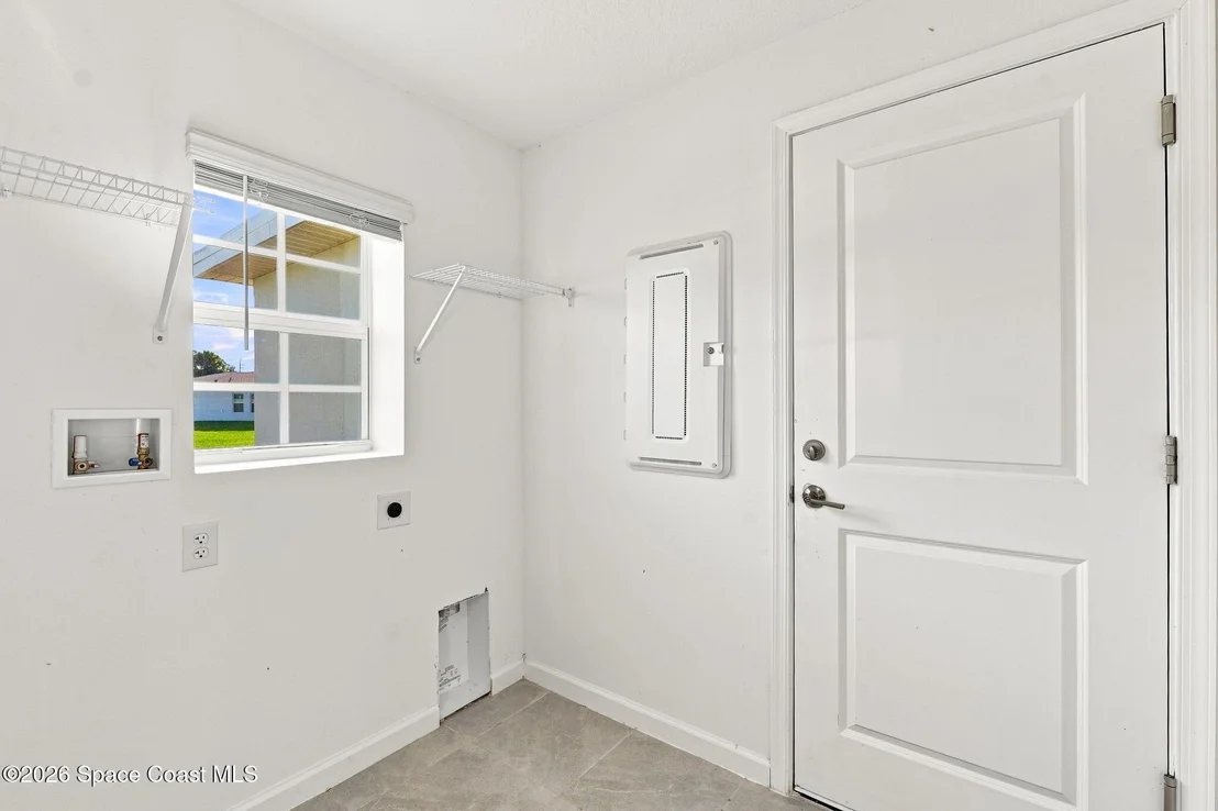Photo of 1407 Colebrook Circle SW