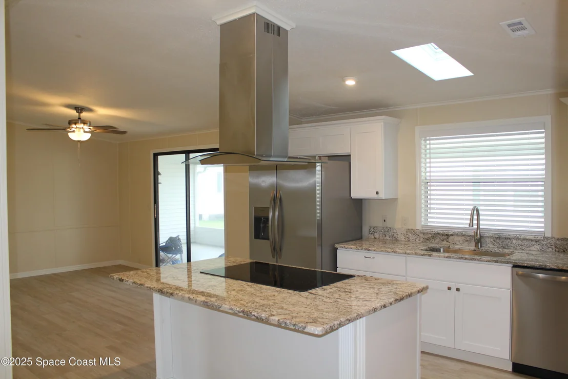 Photo of 449 Dolphin Circle