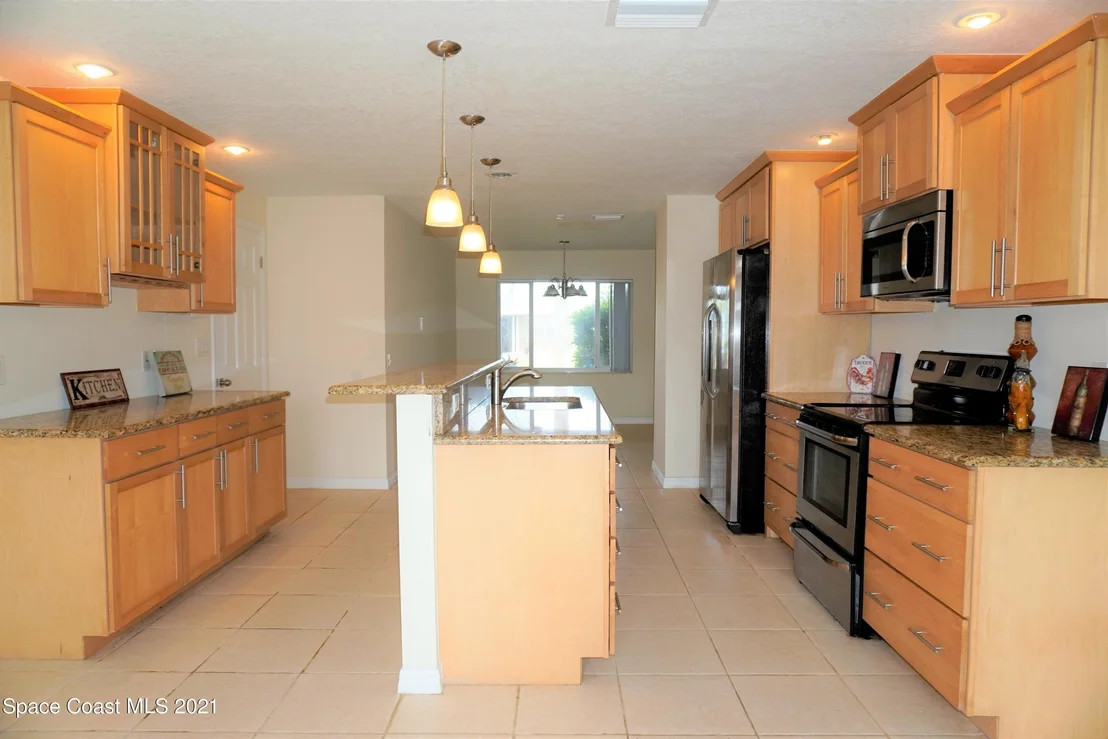 Photo of 500 Buckingham Avenue