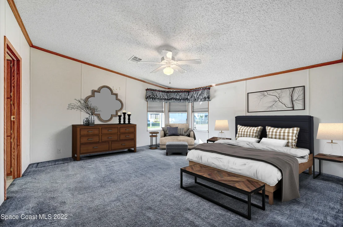 Photo of 2323 Coconut Palm Drive NE