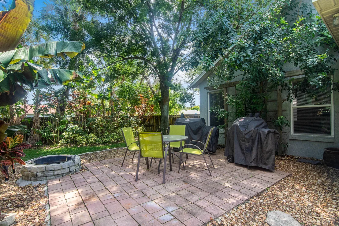 Photo of 1630 Rustic Way