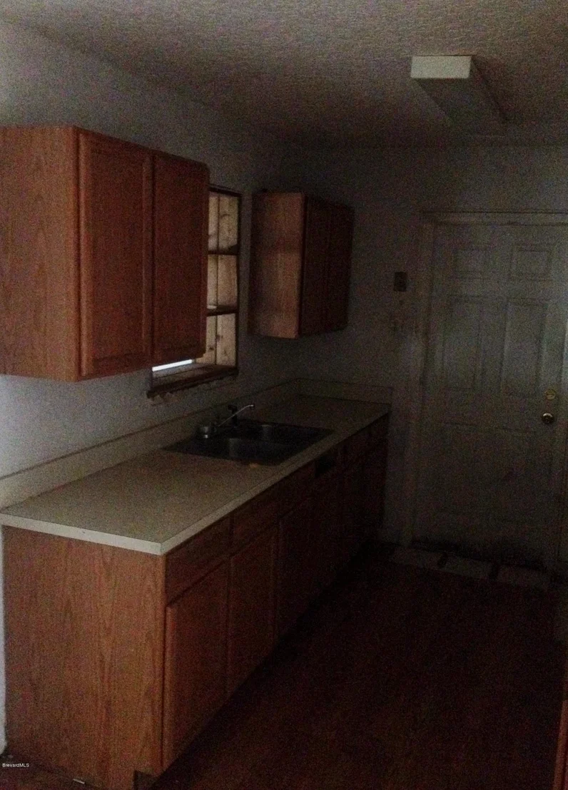 Photo of 1115 Westview Drive