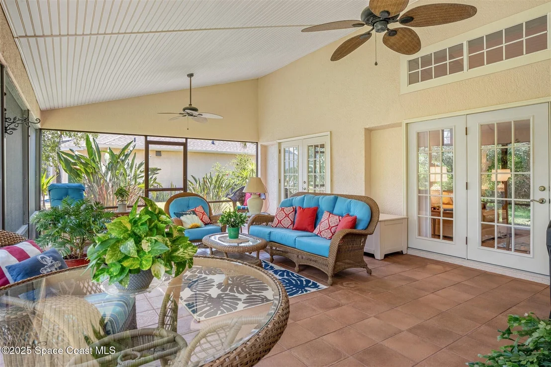 Photo of 952 Wildwood Drive