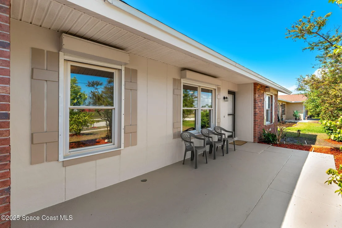 Photo of 355 Jackson Avenue