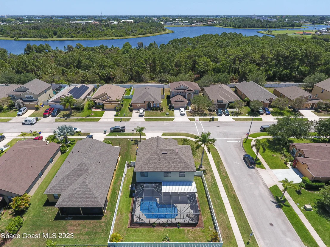 Photo of 1201 Serengeti Way