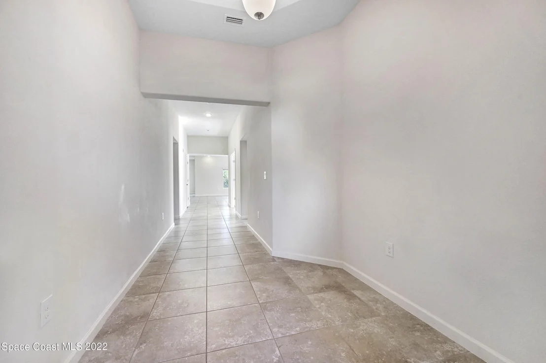 Photo of 636 Stonebriar Drive