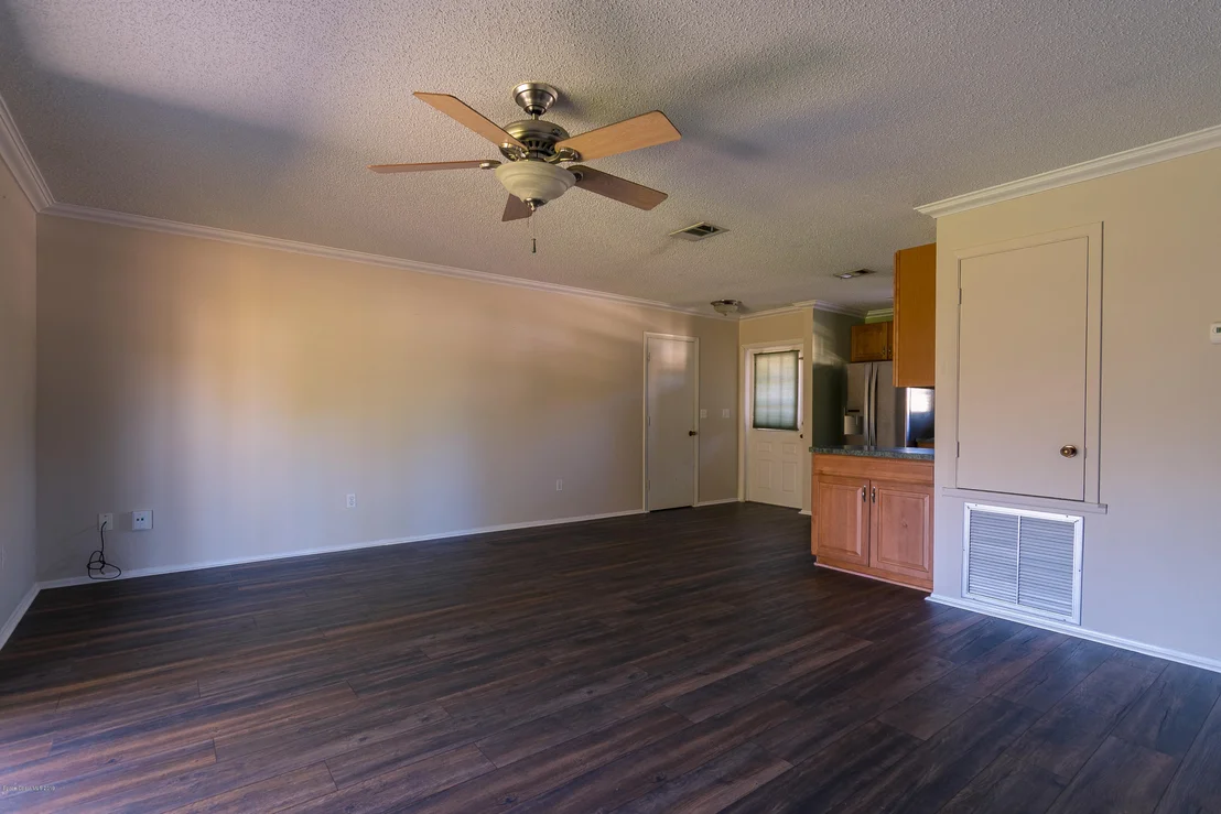 Photo of 949 Ginger Way