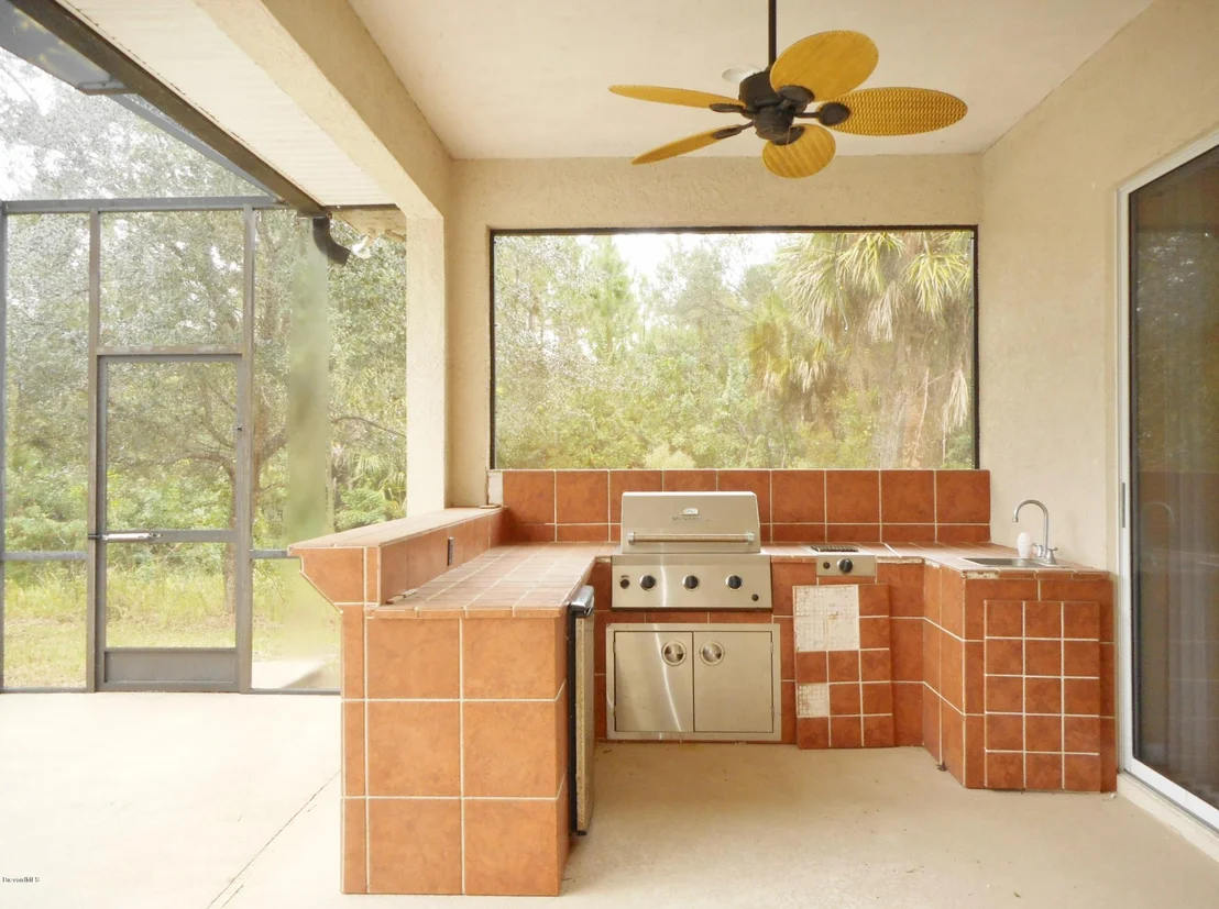 Photo of 4120 Ponderosa Road