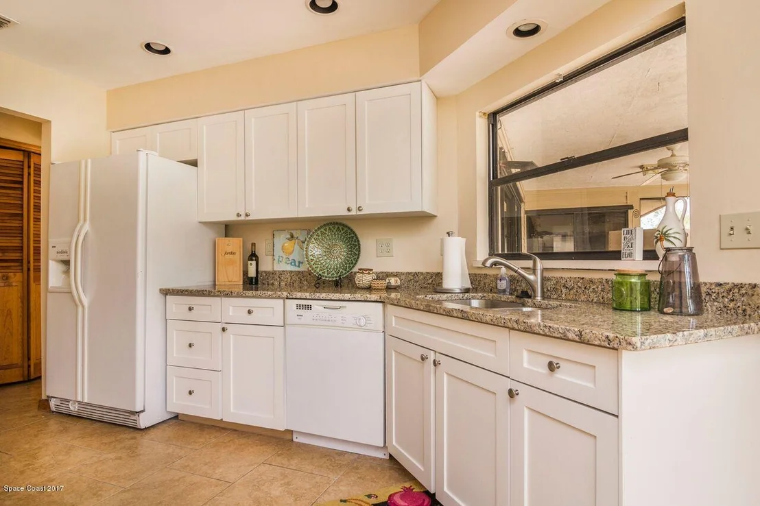 Photo of 1372 Bonaventure Drive