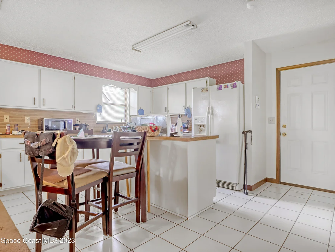 Photo of 232 Treu NW