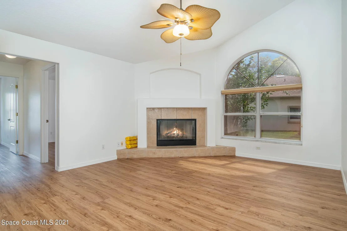 Photo of 790 Spring Oak Drive