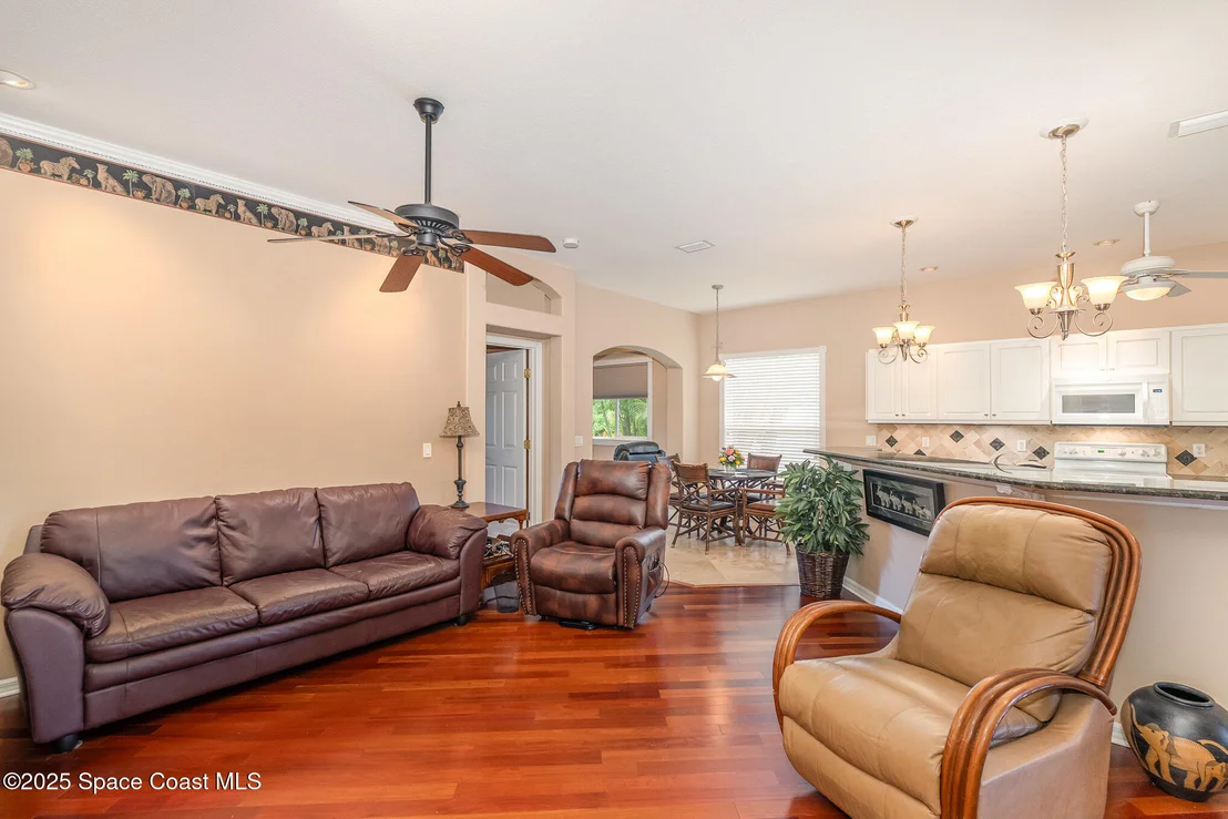 Photo of 1833 Sun Gazer Drive