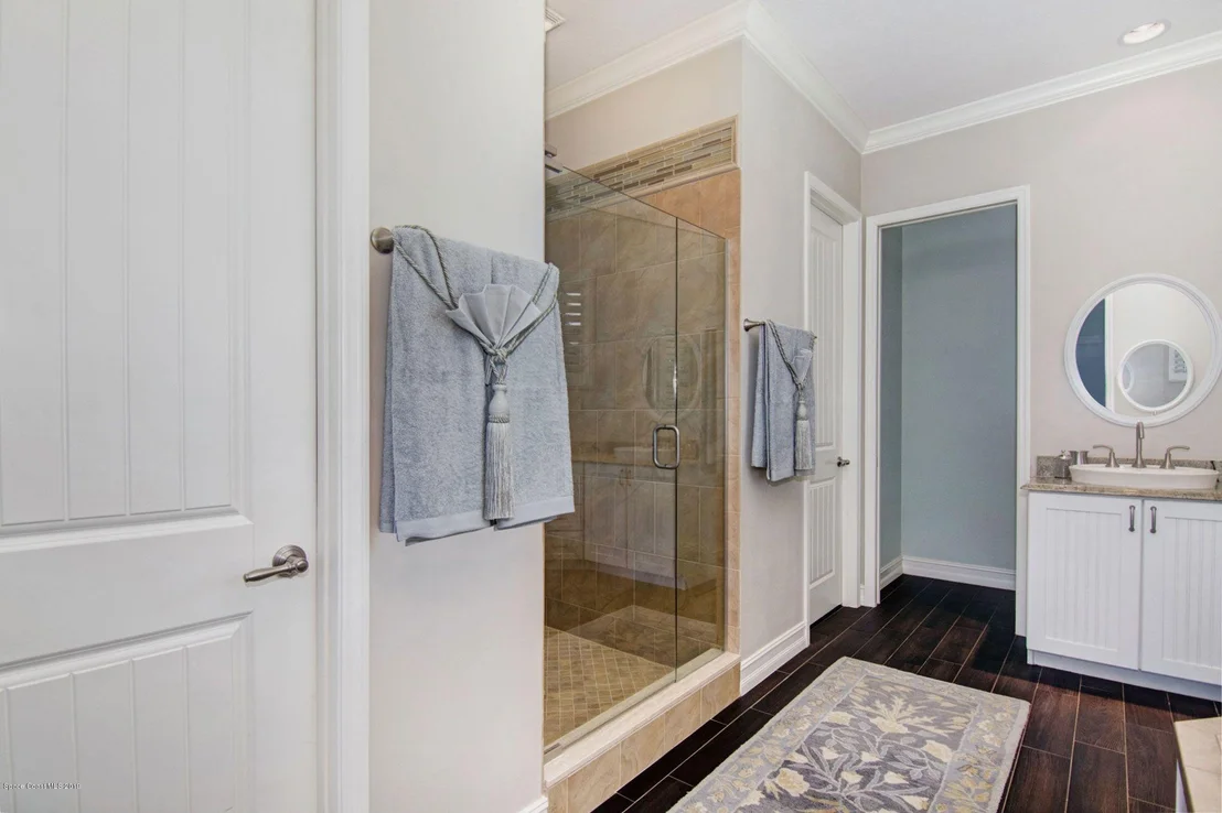 Photo of 1242 Silver Lake Drive