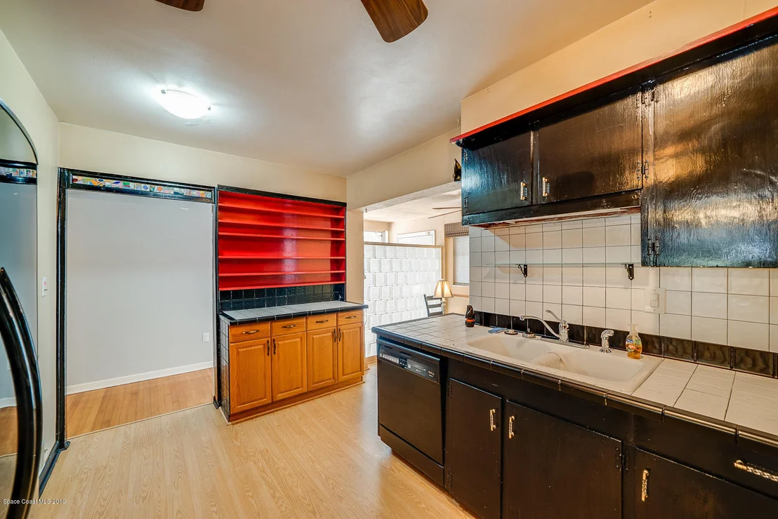 Photo of 124 Lagoon Avenue