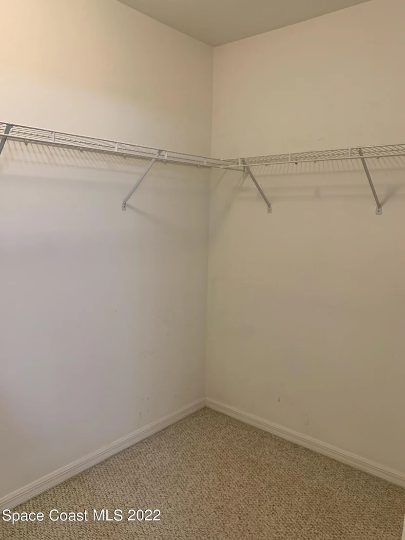 Photo of 982 Shaw Circle