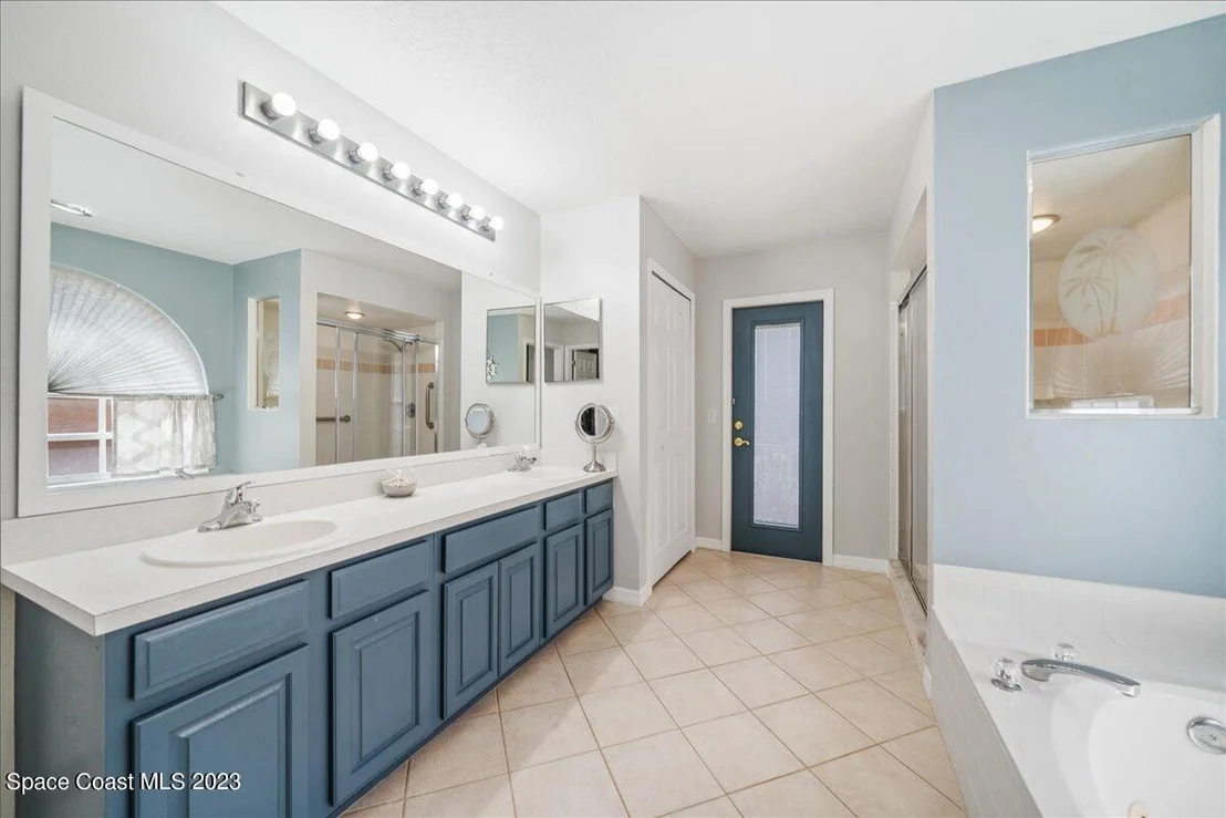 Photo of 2639 Lowell Circle