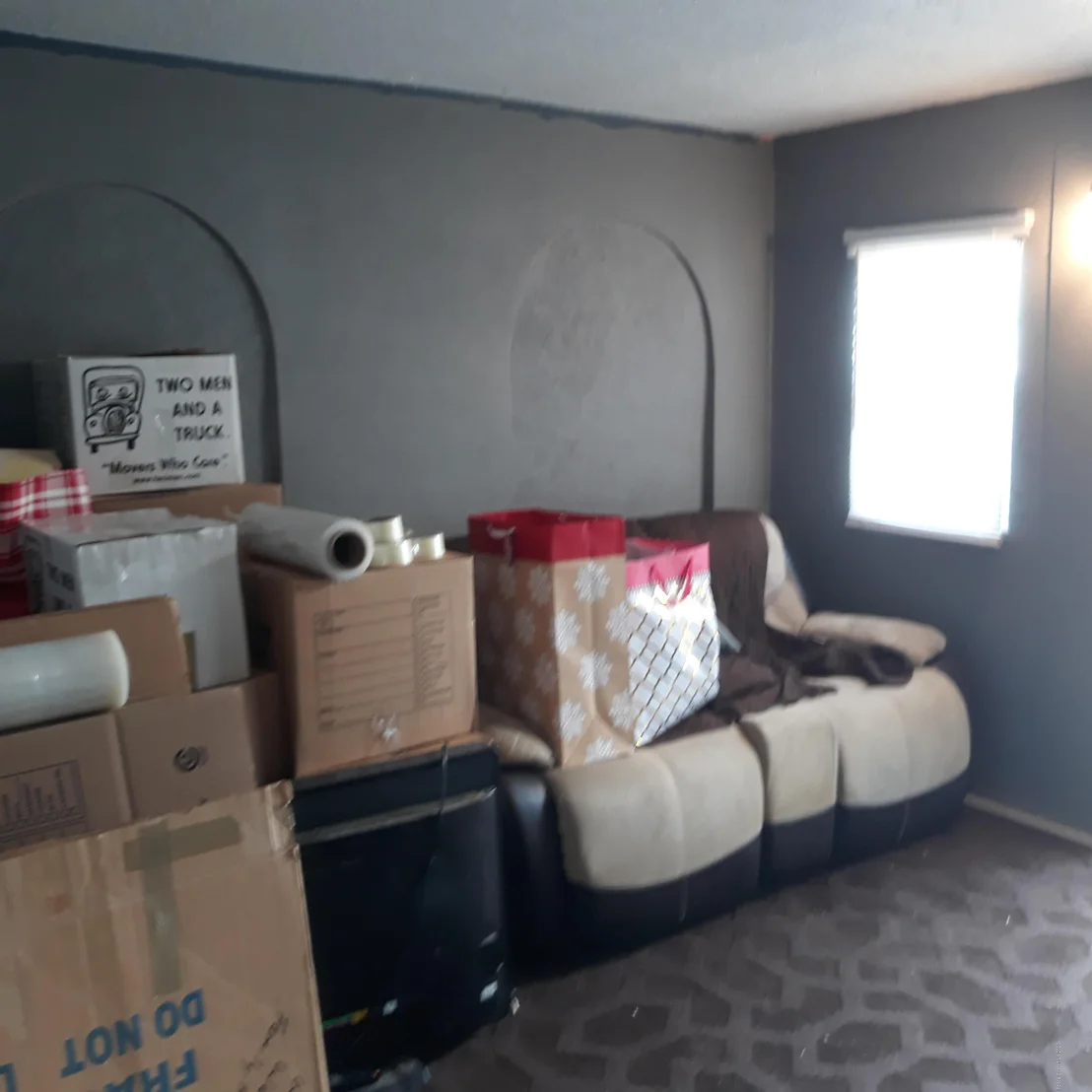 Photo of 954 Darwin Lane NE