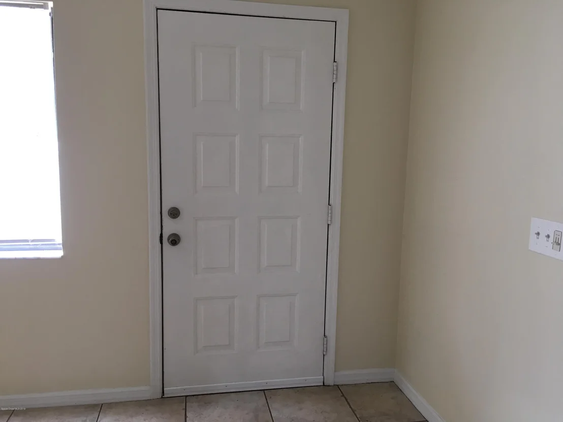 Photo of 615 Casa Grande Drive