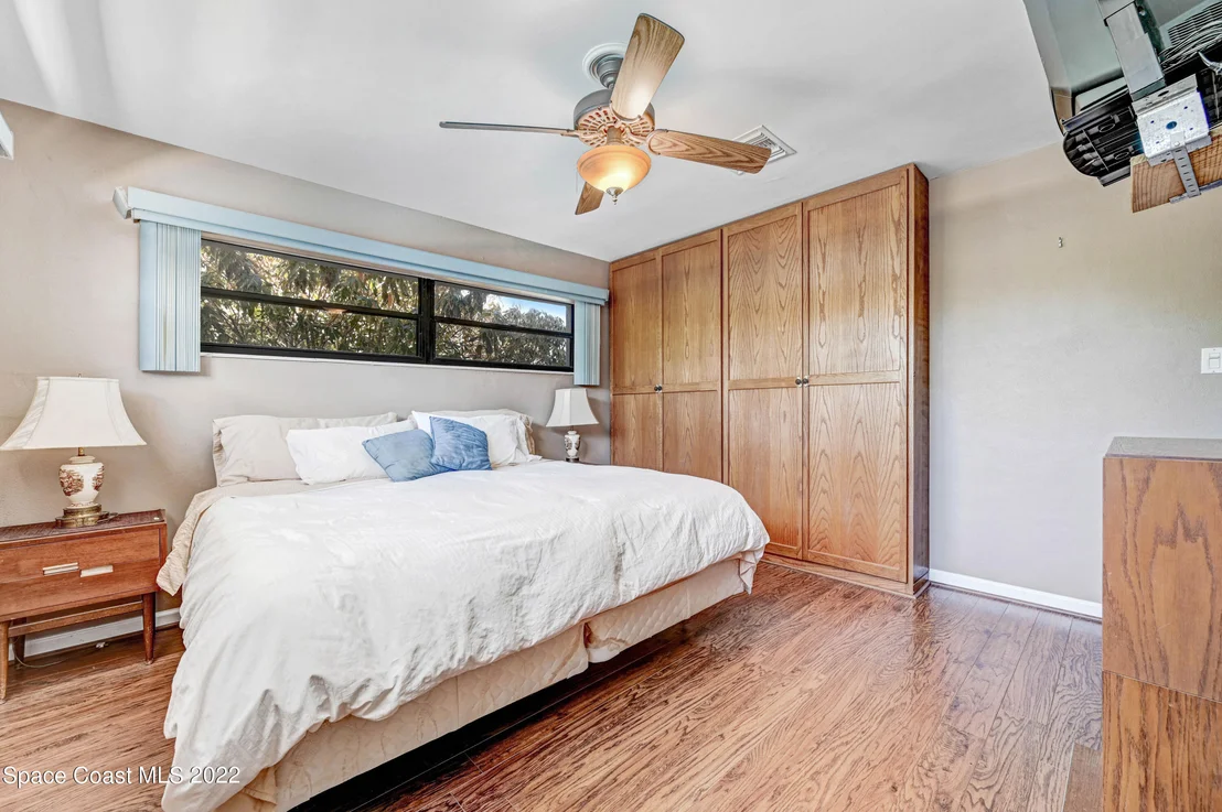 Photo of 1102 Cheyenne Drive
