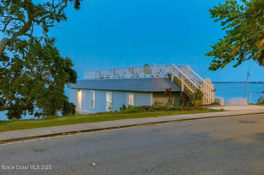 Photo of 709 Rockledge Drive