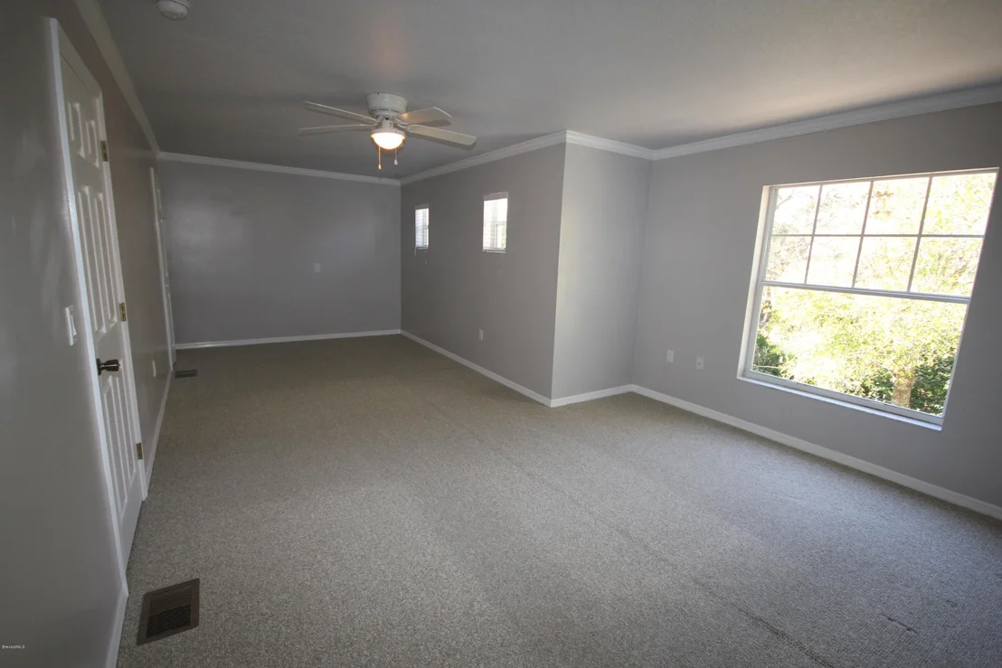 Photo of Unit 7 at 1475 Beechfern Drive