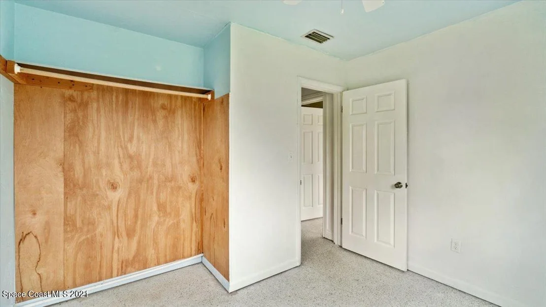 Photo of 472 Camel Circle