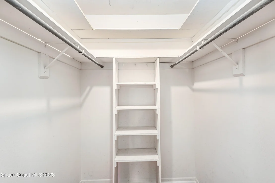 Photo of 3585 Alan Drive