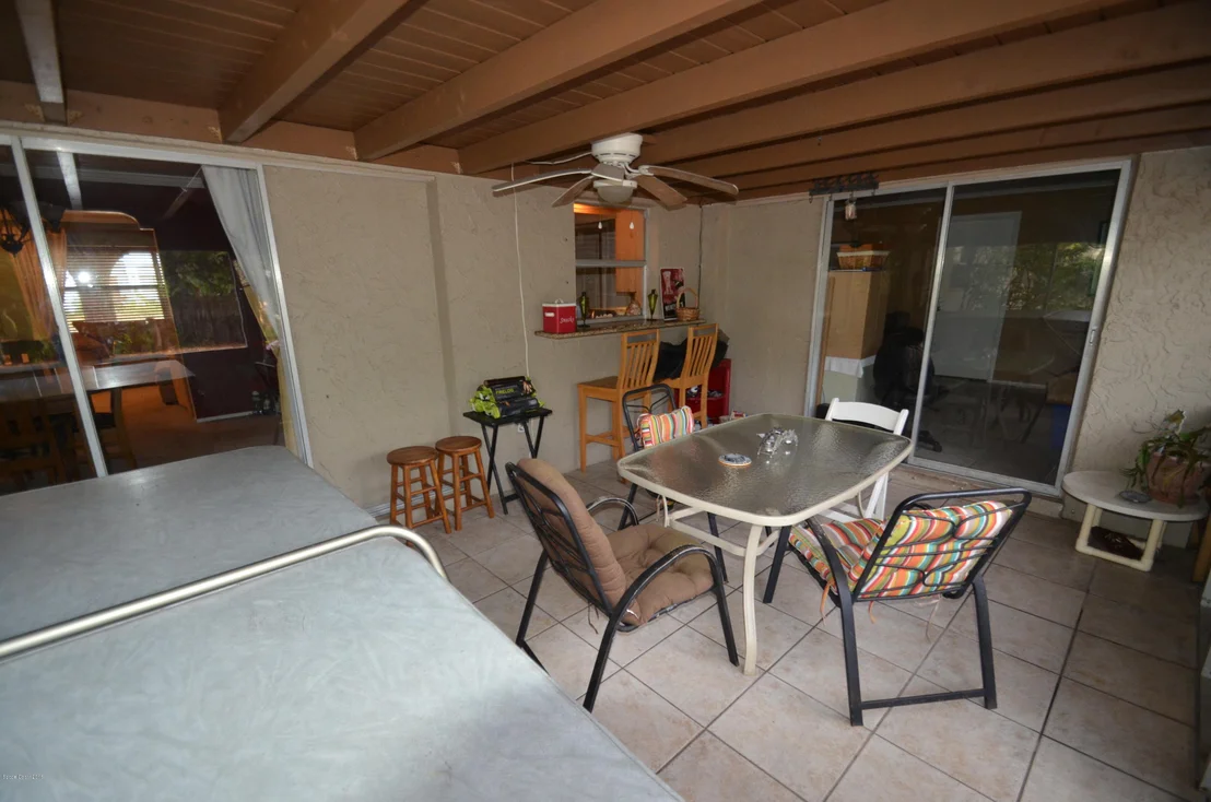 Photo of 440 1st Avenue