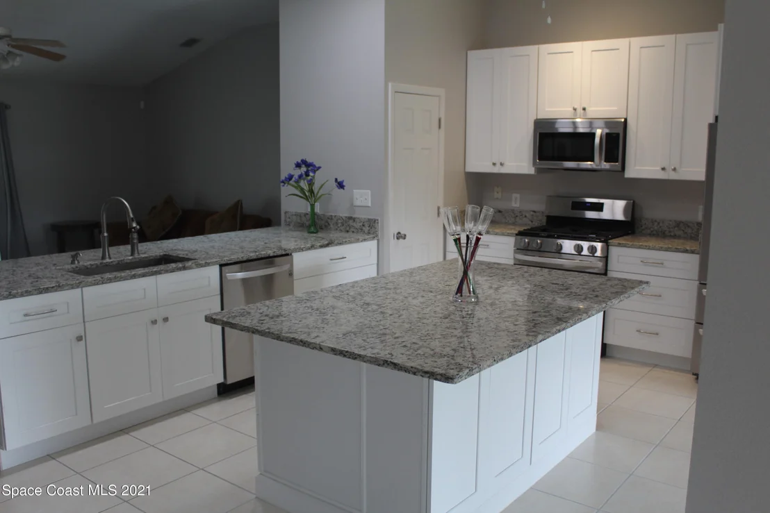 Photo of 794 Laurel Drive