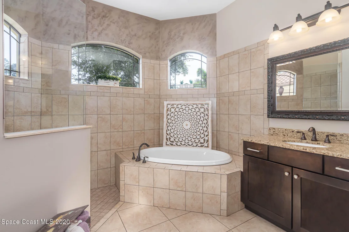 Photo of 1472 Tralee Bay Avenue