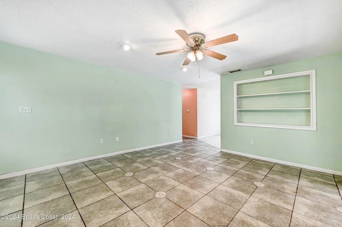 Photo of 4189 Hammock Drive