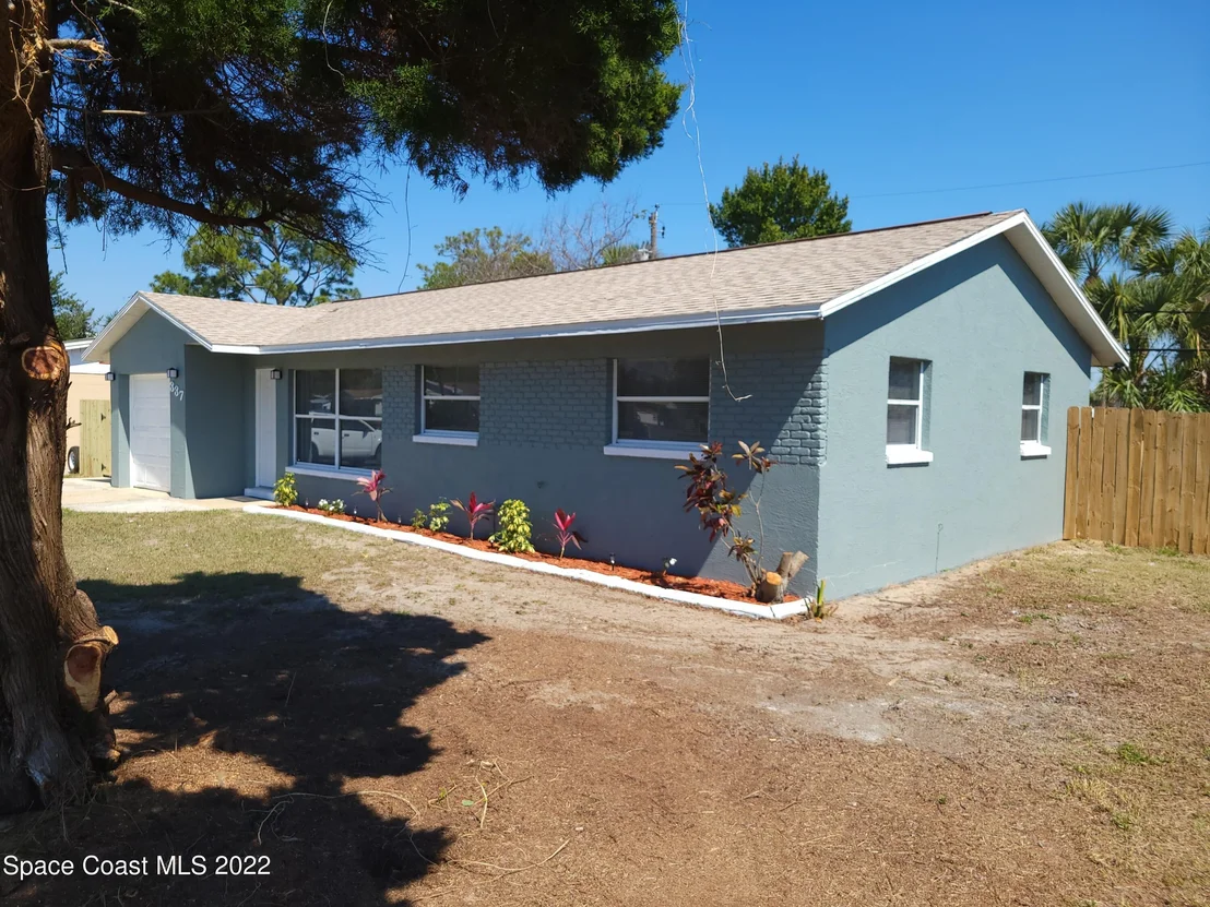 Photo of 337 Ponce De Leon Avenue