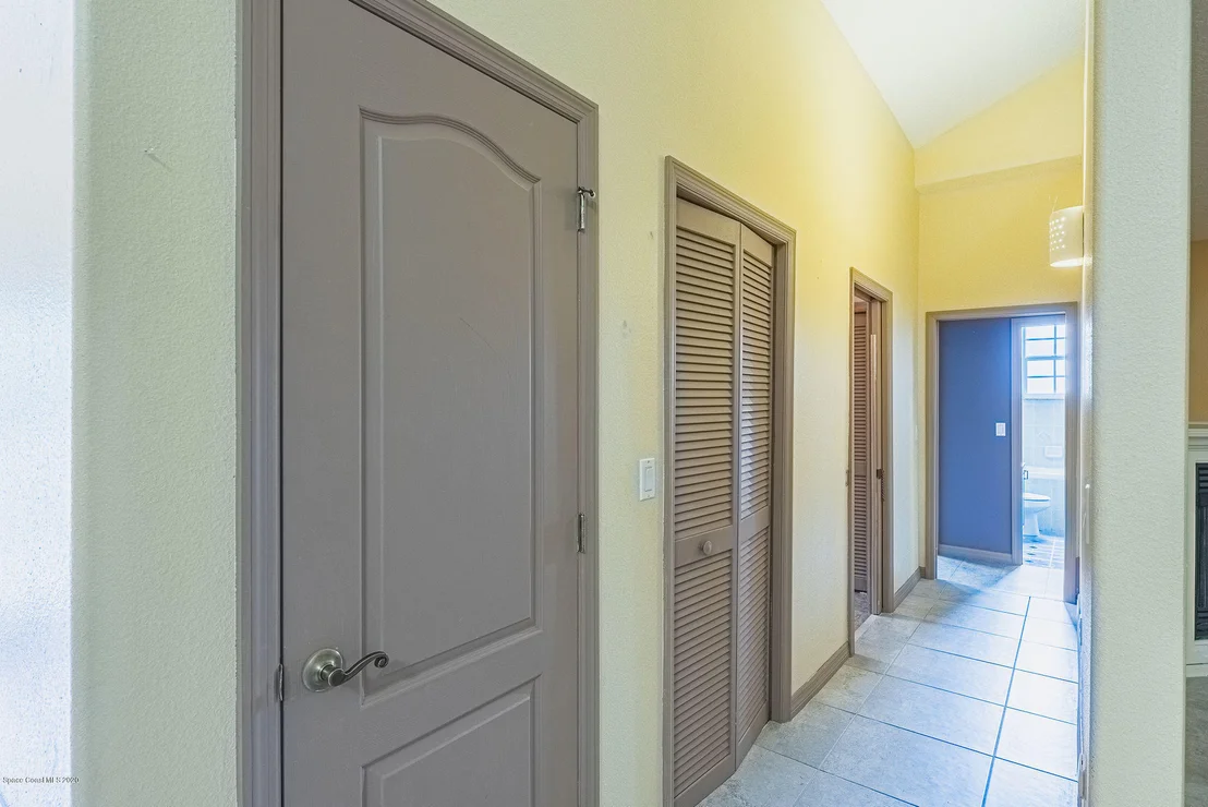 Photo of 585 Amber Lane