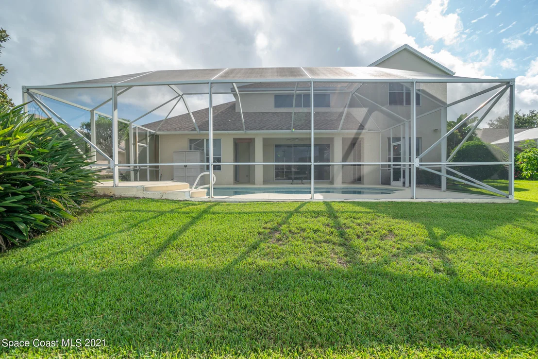 Photo of 5876 Arlington Circle