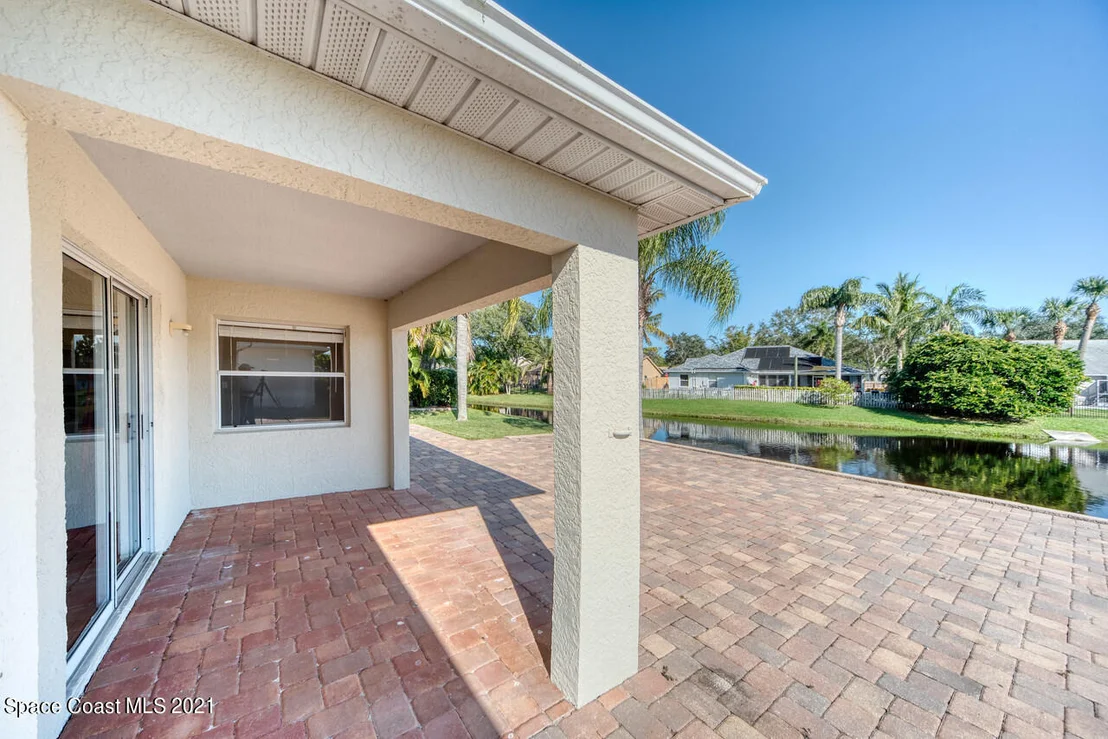Photo of 5019 Alamanda Drive