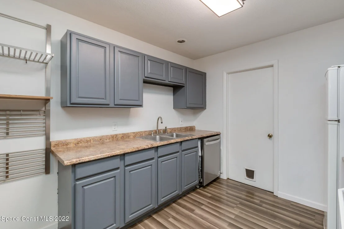 Photo of 1301 Freil Road NE