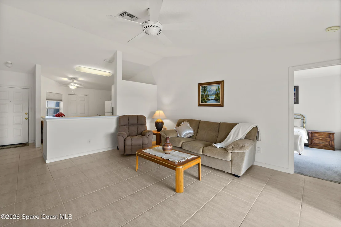 Photo of 967 Villa Drive