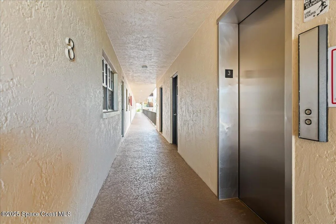 Photo of Unit 303 at 1049 Rockledge Drive