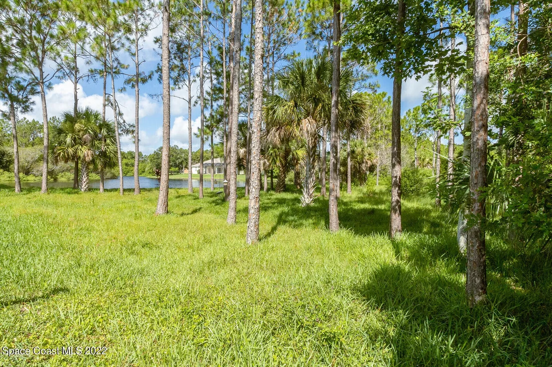 Photo of 2491 Stratford Pointe Drive
