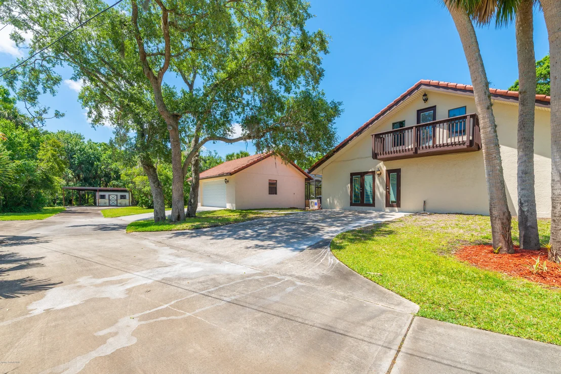 Photo of 4103 Deerwood Trail