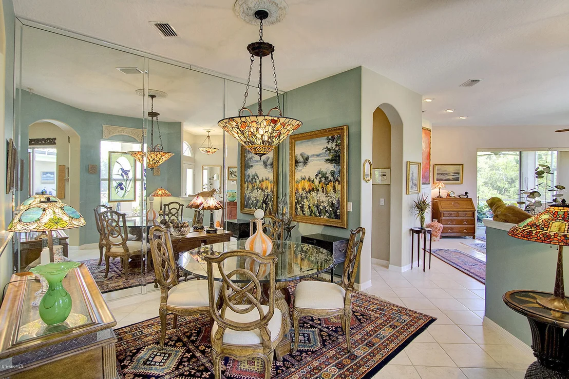 Photo of 931 Palm Brook Drive