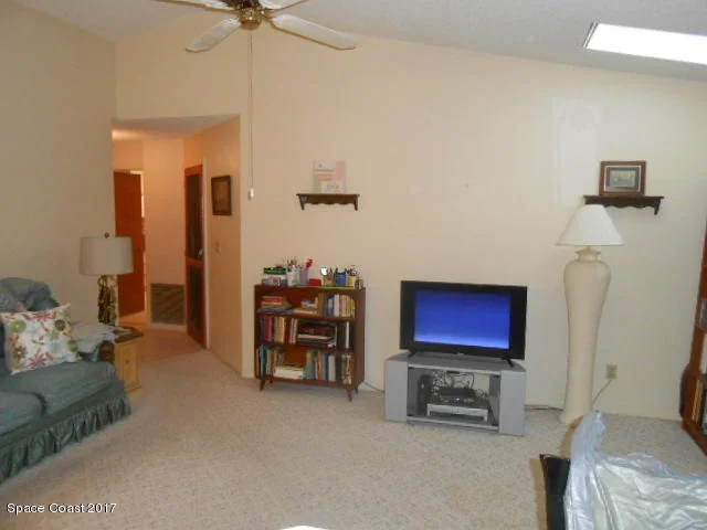Photo of 250 Concord Way